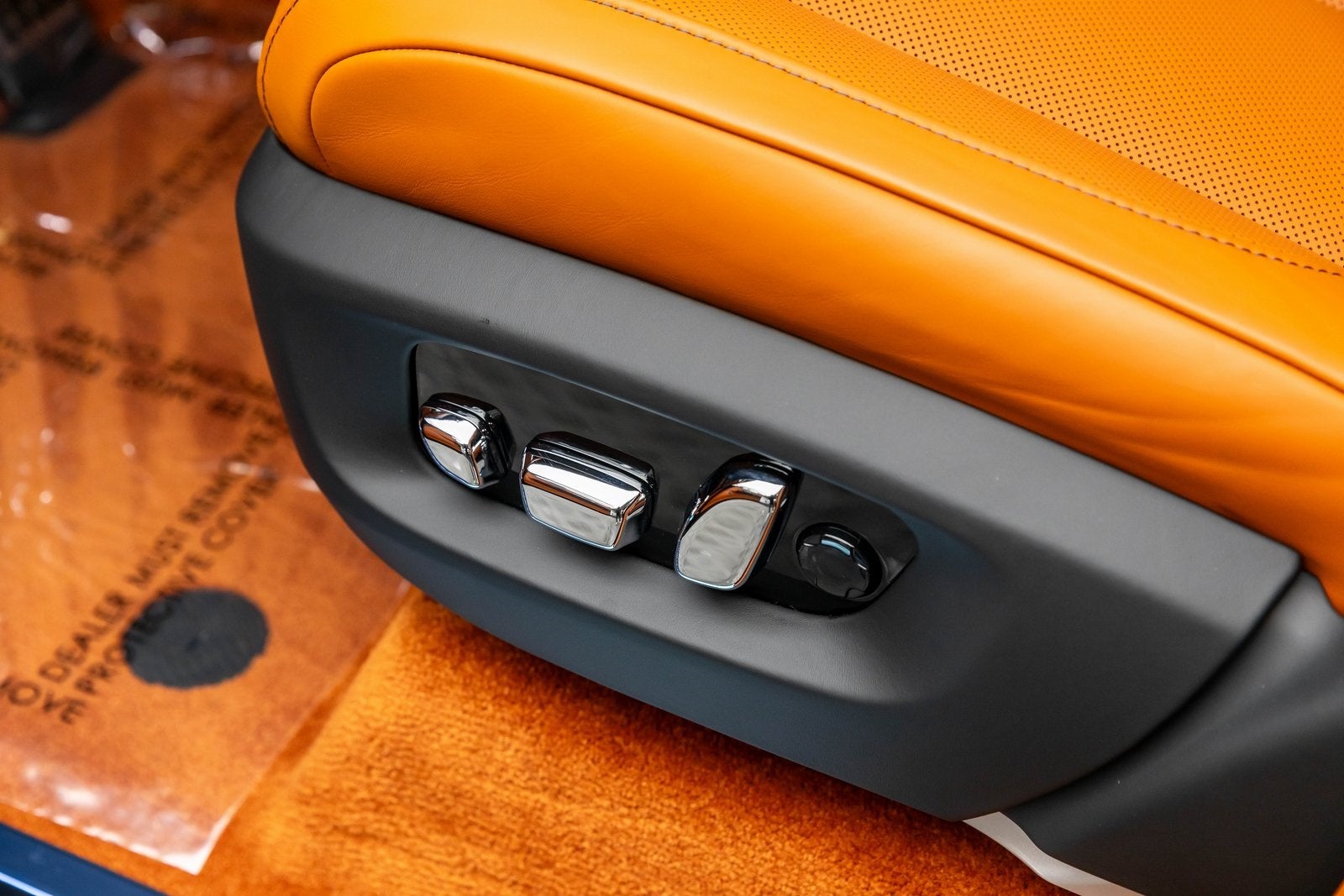 2026 Rolls-Royce Cullinan Black Badge