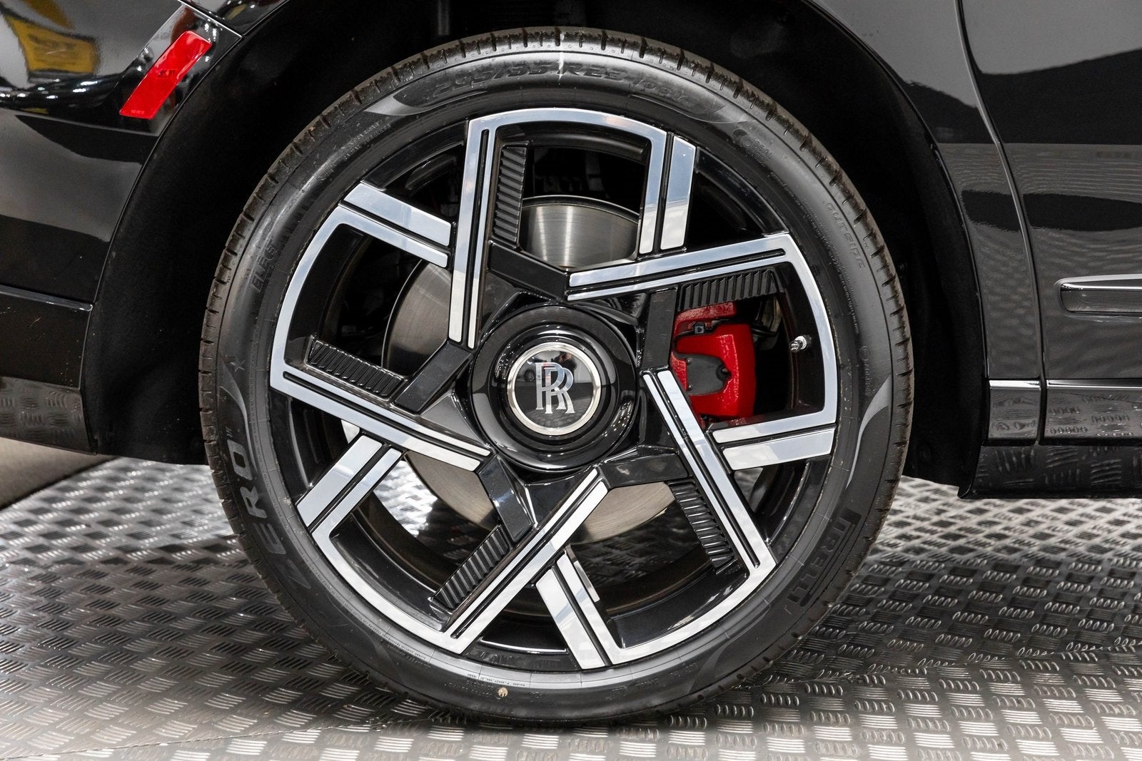 2026 Rolls-Royce Cullinan Black Badge