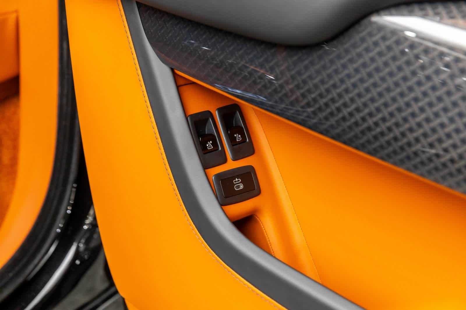 2026 Rolls-Royce Cullinan Black Badge