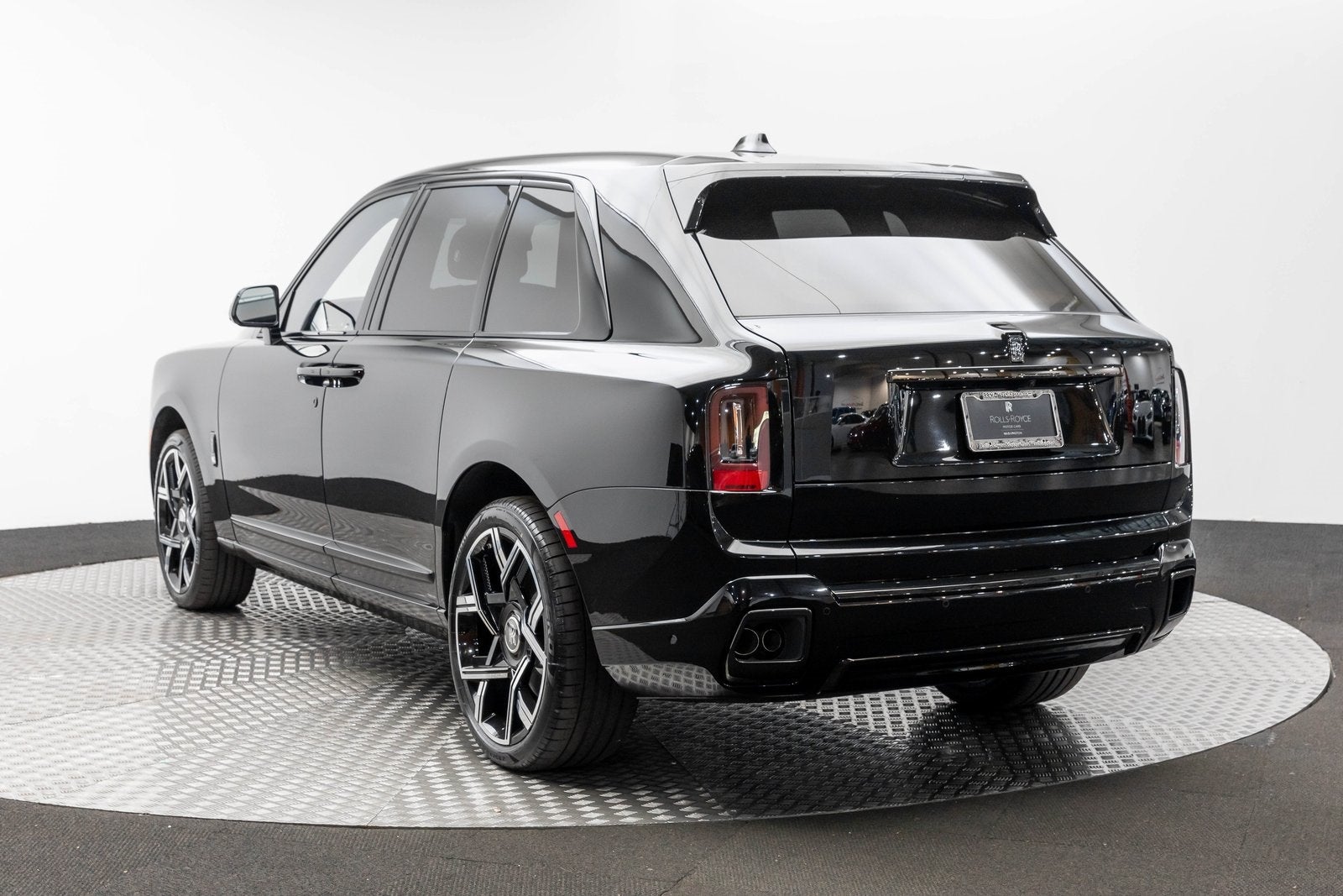 2026 Rolls-Royce Cullinan Black Badge