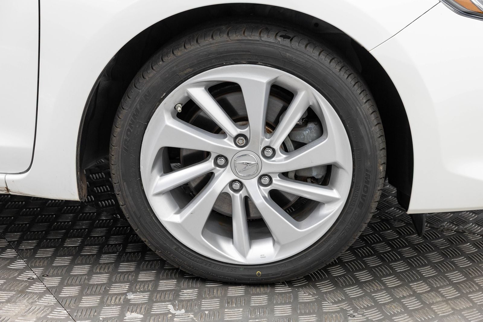 2018 Acura ILX w/Premium Pkg