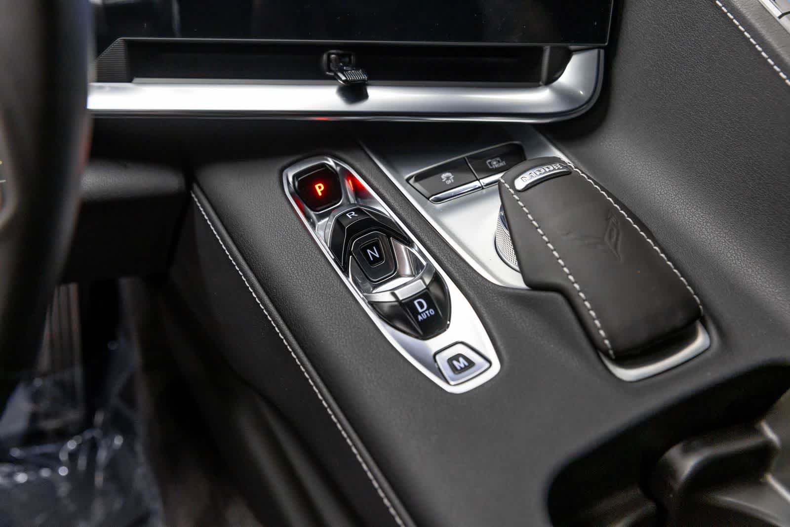 2023 Chevrolet Corvette 2LT