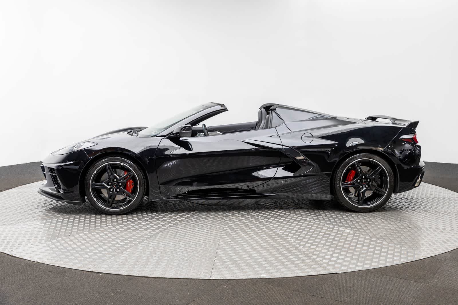 2023 Chevrolet Corvette 2LT