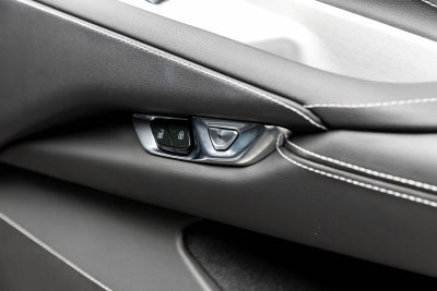 2023 Chevrolet Corvette 2LT