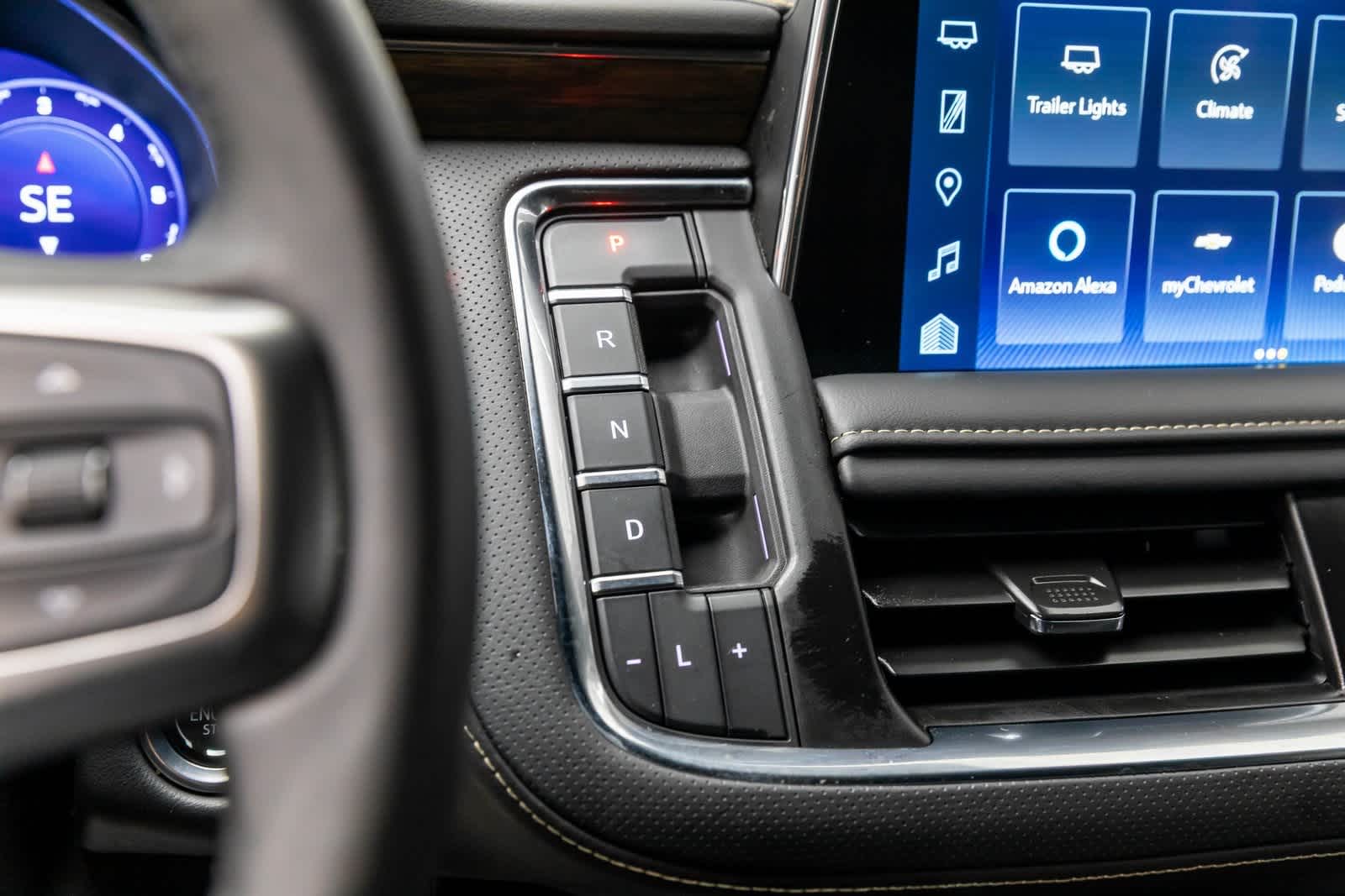 2024 Chevrolet Suburban Premier