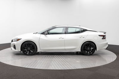 2021 Nissan Maxima SR