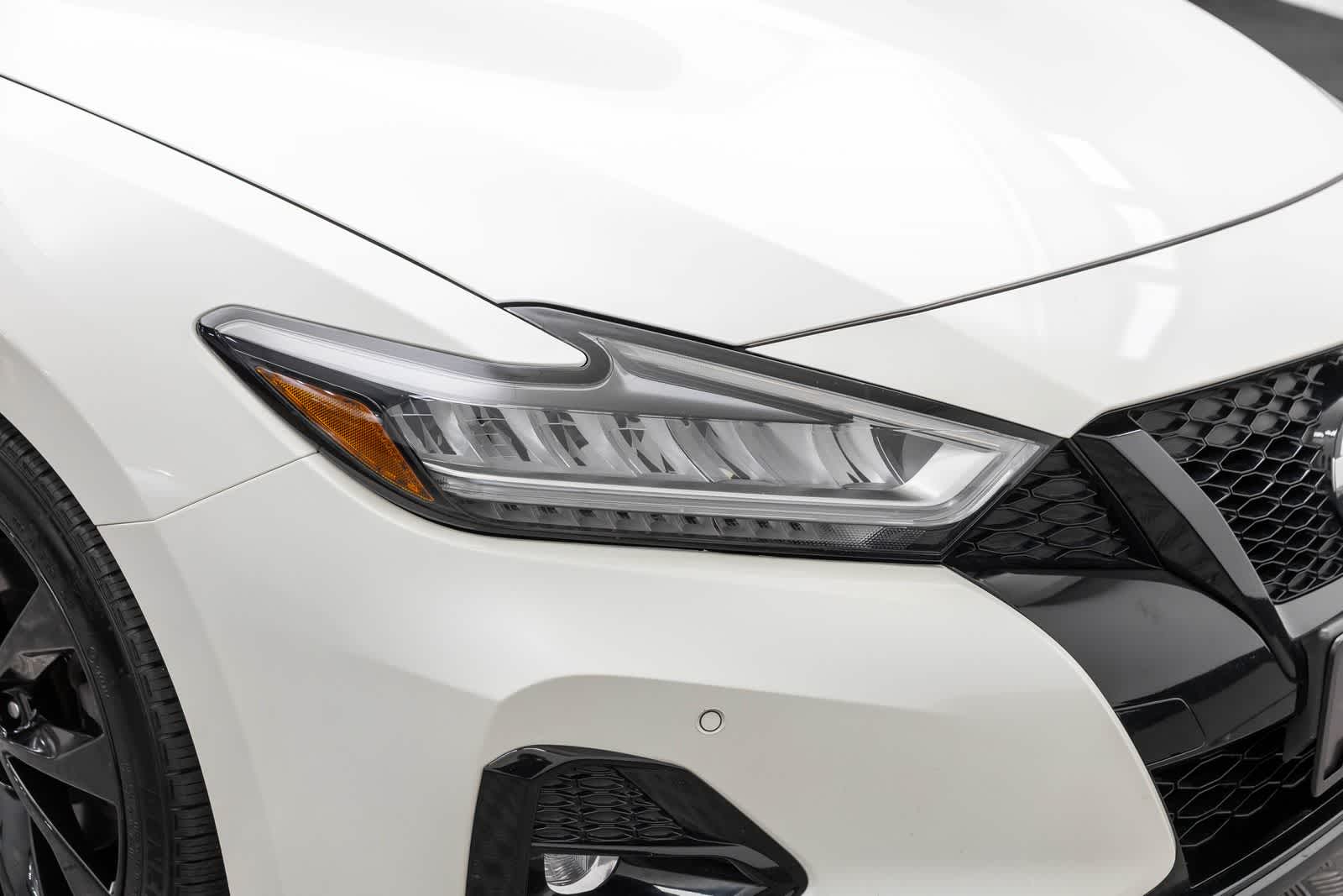 2021 Nissan Maxima SR