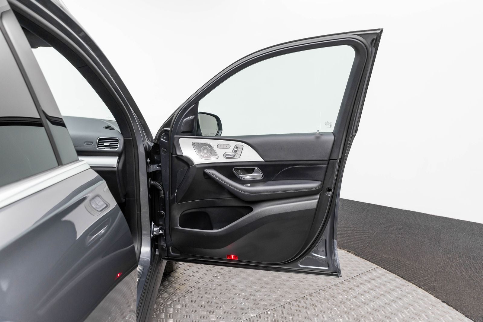 2025 Mercedes-Benz GLS 450 GLS 450