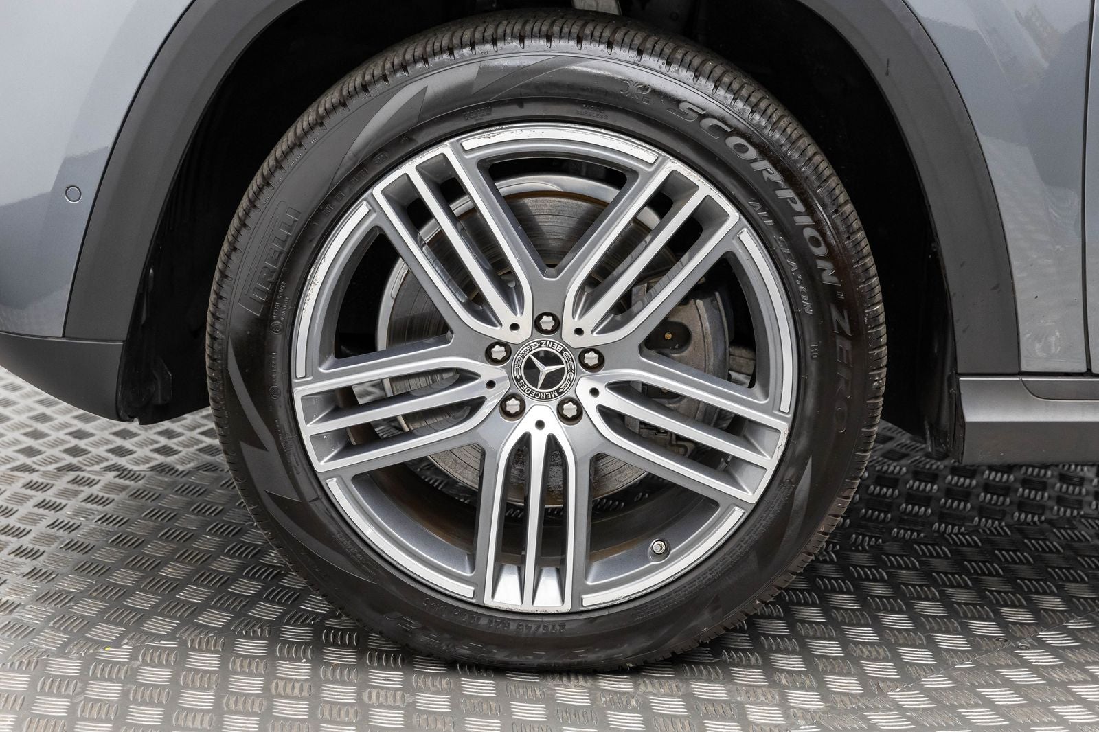 2025 Mercedes-Benz GLS 450 GLS 450