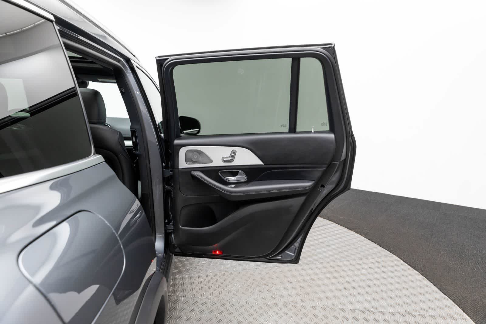 2025 Mercedes-Benz GLS 450 GLS 450