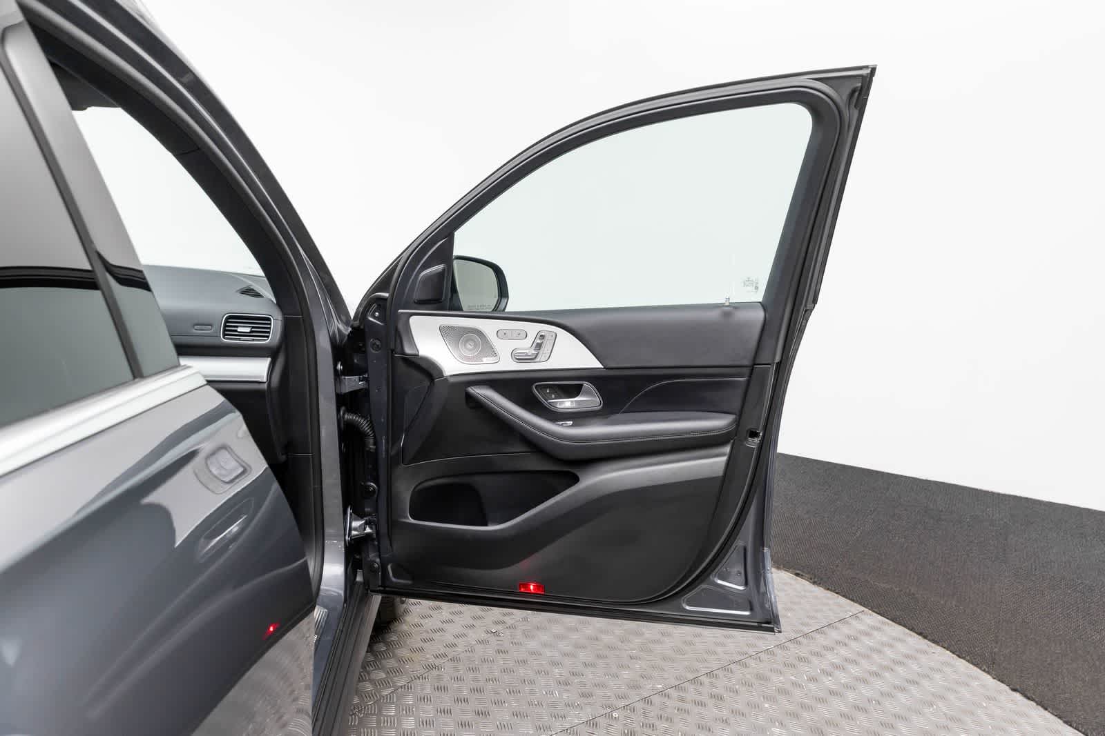 2025 Mercedes-Benz GLS 450 GLS 450