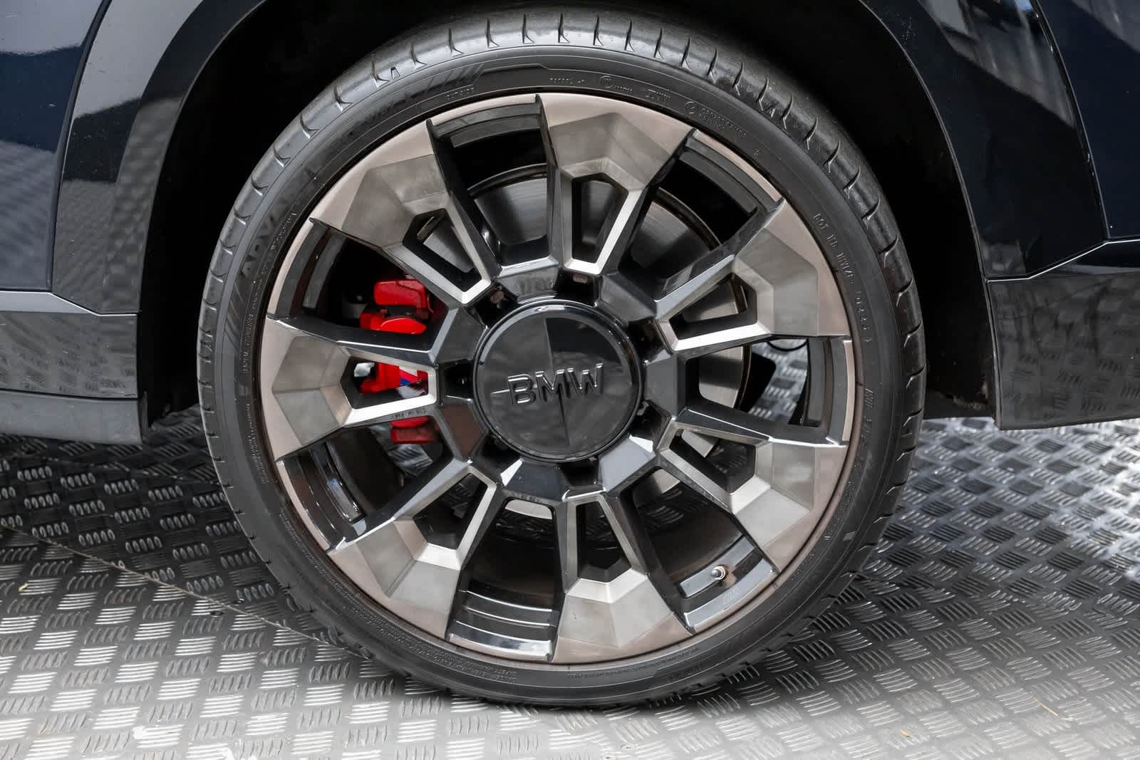 2024 BMW XM Sports Activity Vehicle