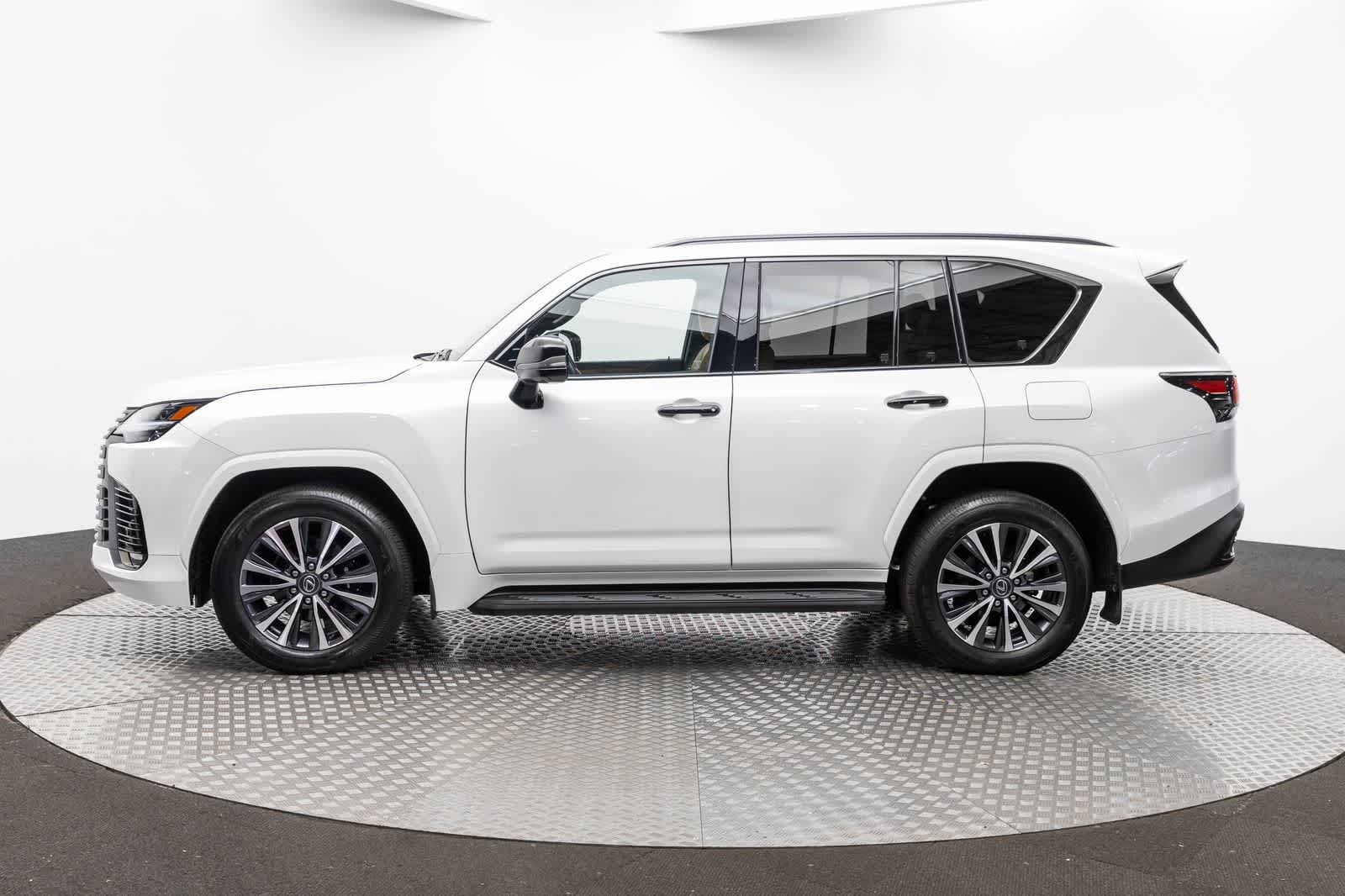 2024 Lexus LX 600 Premium