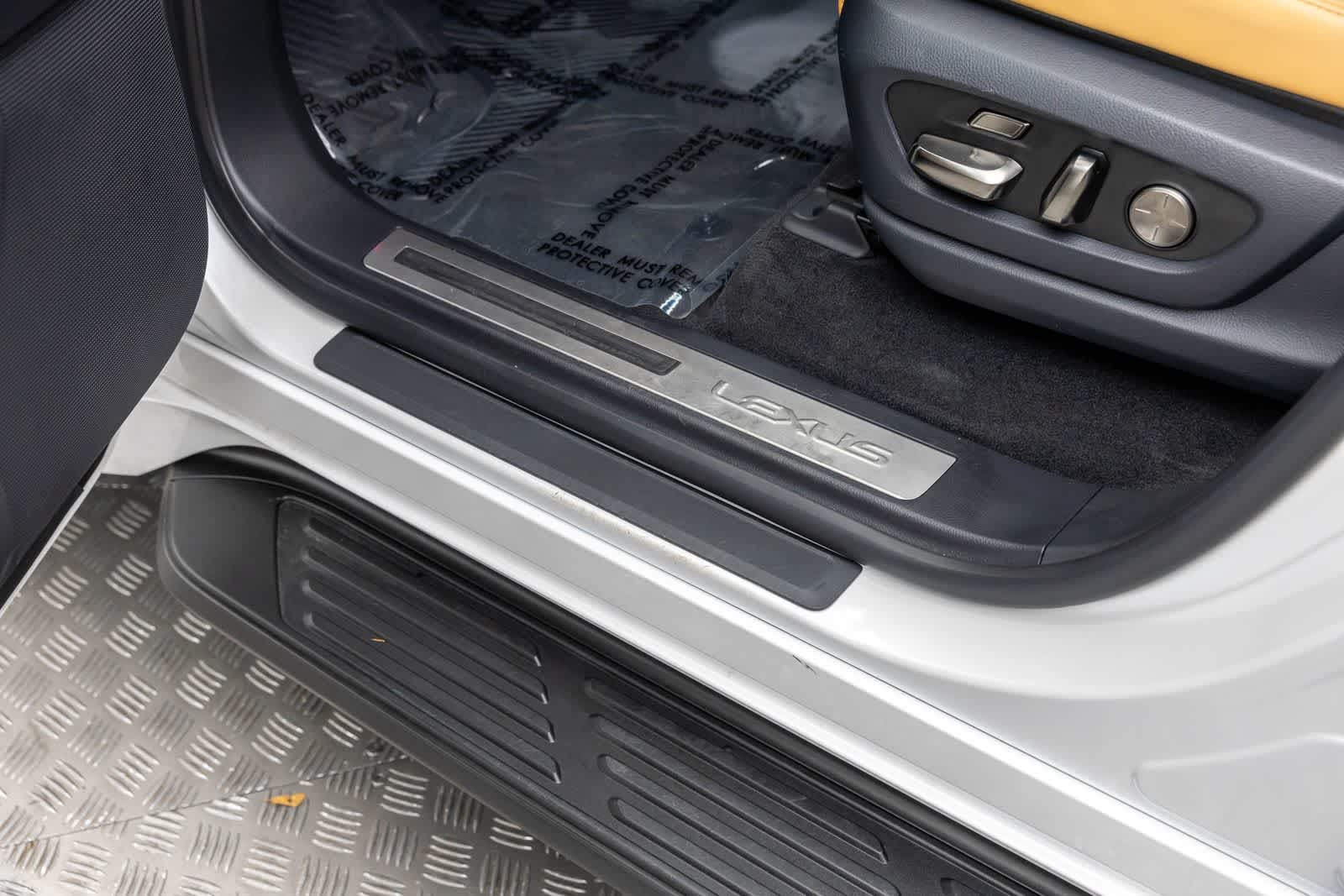 2024 Lexus LX 600 Premium