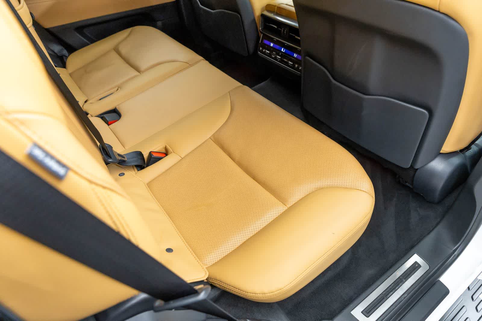 2024 Lexus LX 600 Premium