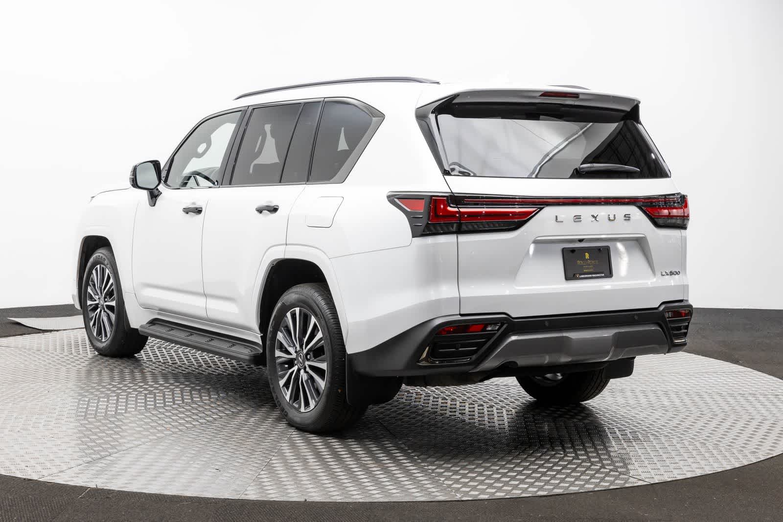 2024 Lexus LX 600 Premium