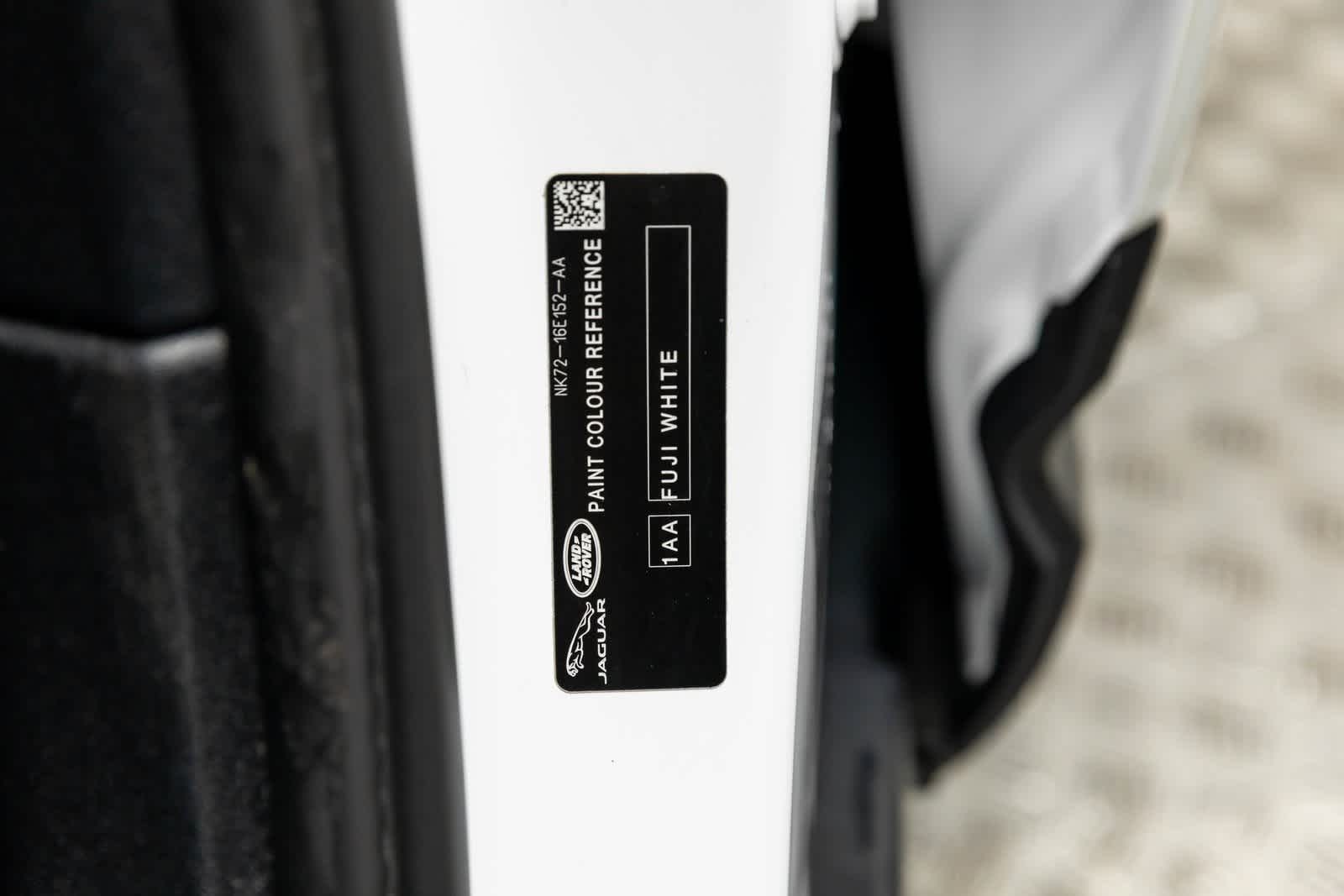 2025 Land Rover Defender S