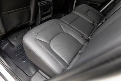 2025 Land Rover Defender S