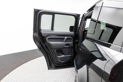 2025 Land Rover Defender S