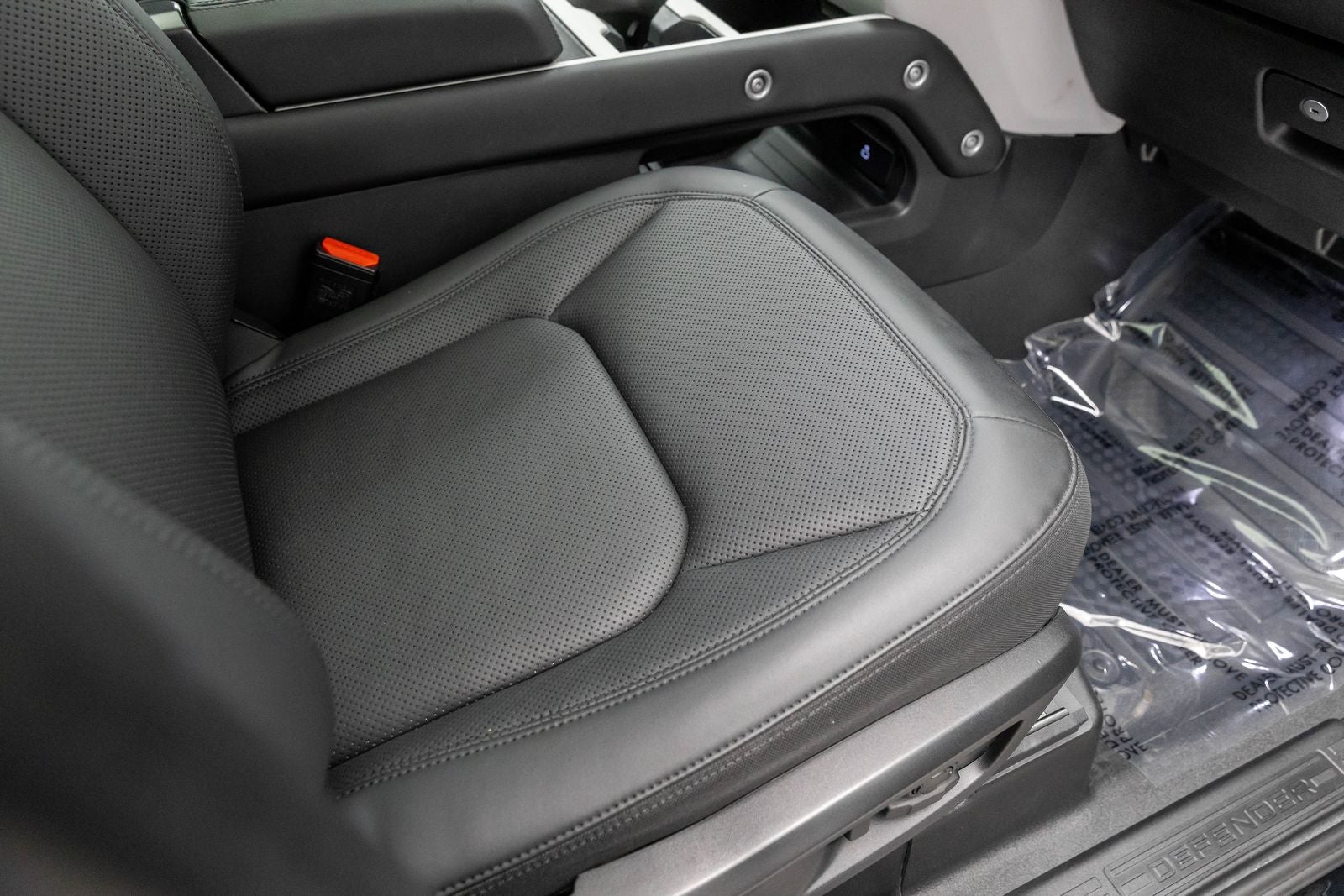 2025 Land Rover Defender S