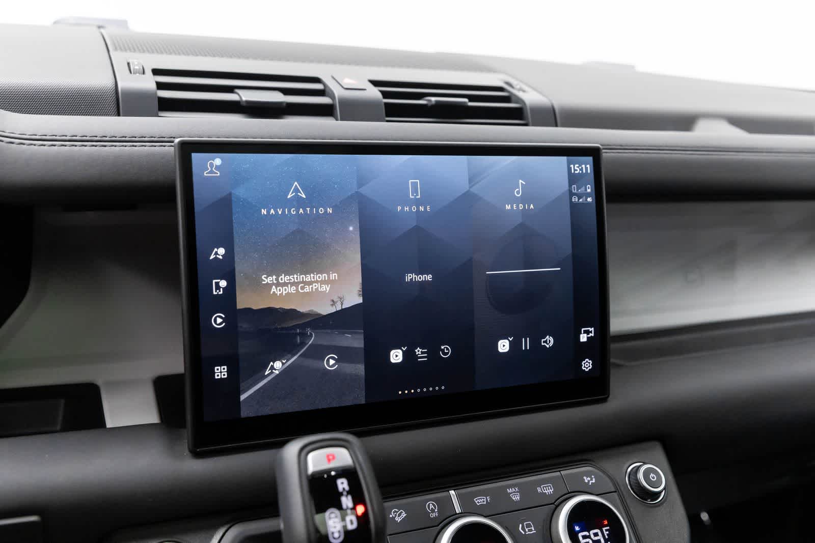 2025 Land Rover Defender S