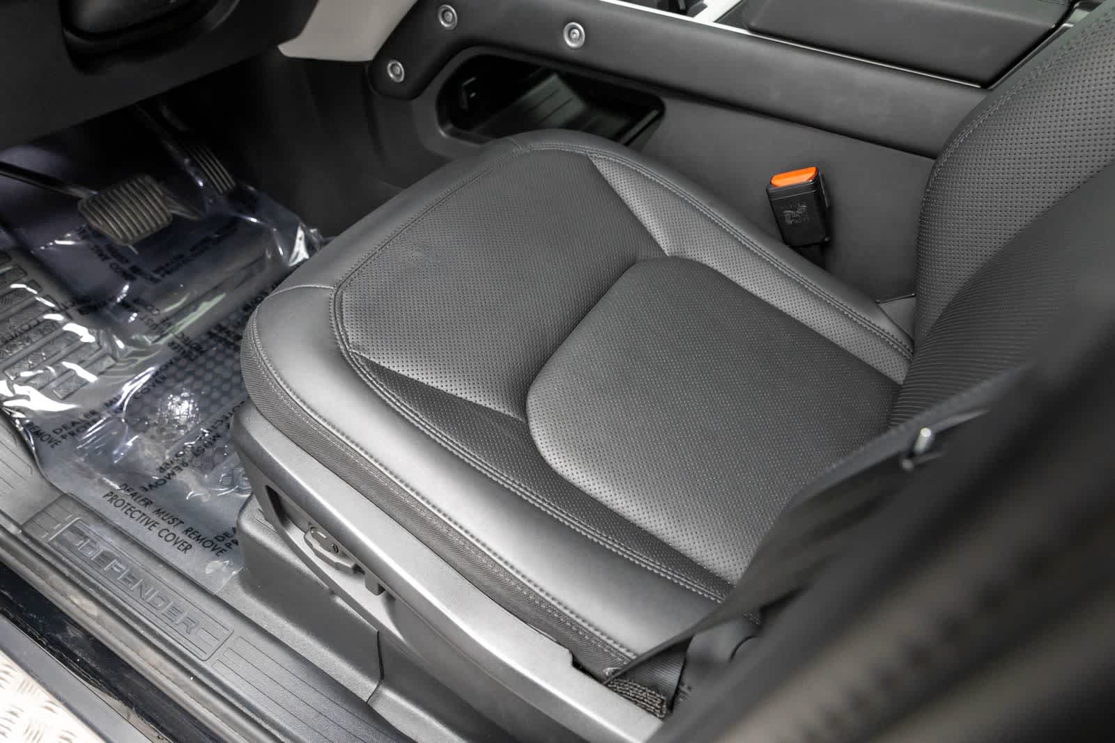 2025 Land Rover Defender S