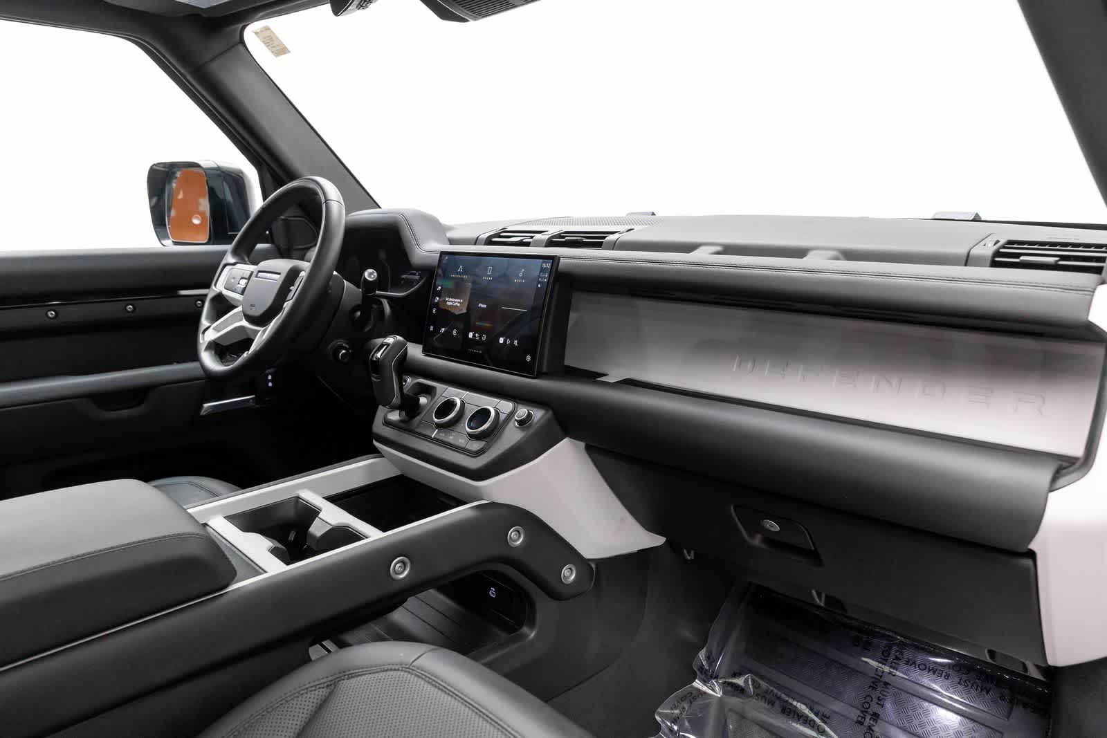 2025 Land Rover Defender S