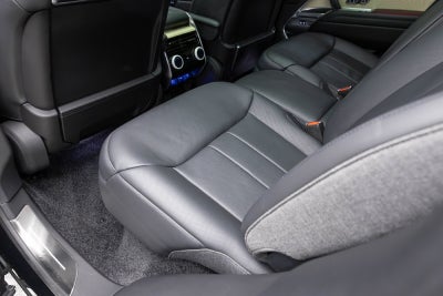 2025 Land Rover Range Rover SV