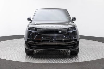2025 Land Rover Range Rover SV