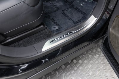2025 Land Rover Range Rover SV