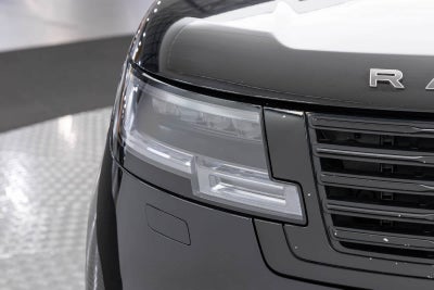 2025 Land Rover Range Rover SV