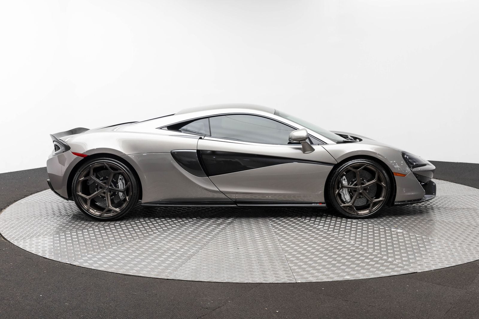 2017 McLaren 570S Coupe