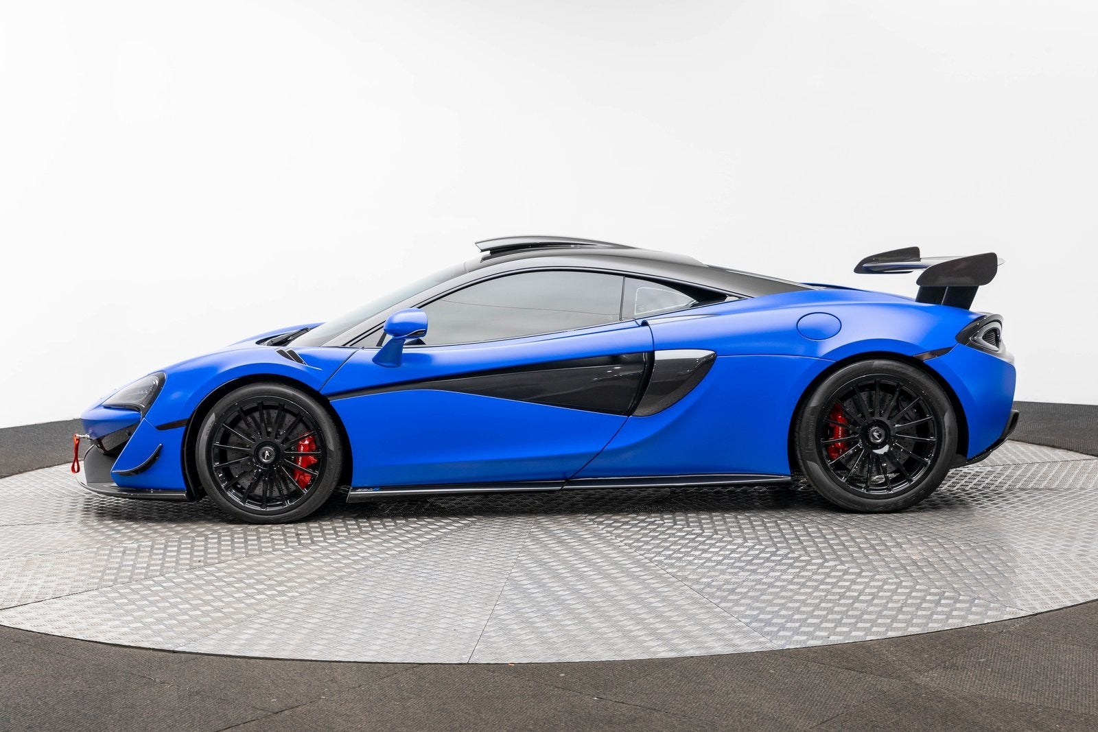 2020 McLaren 620 Base