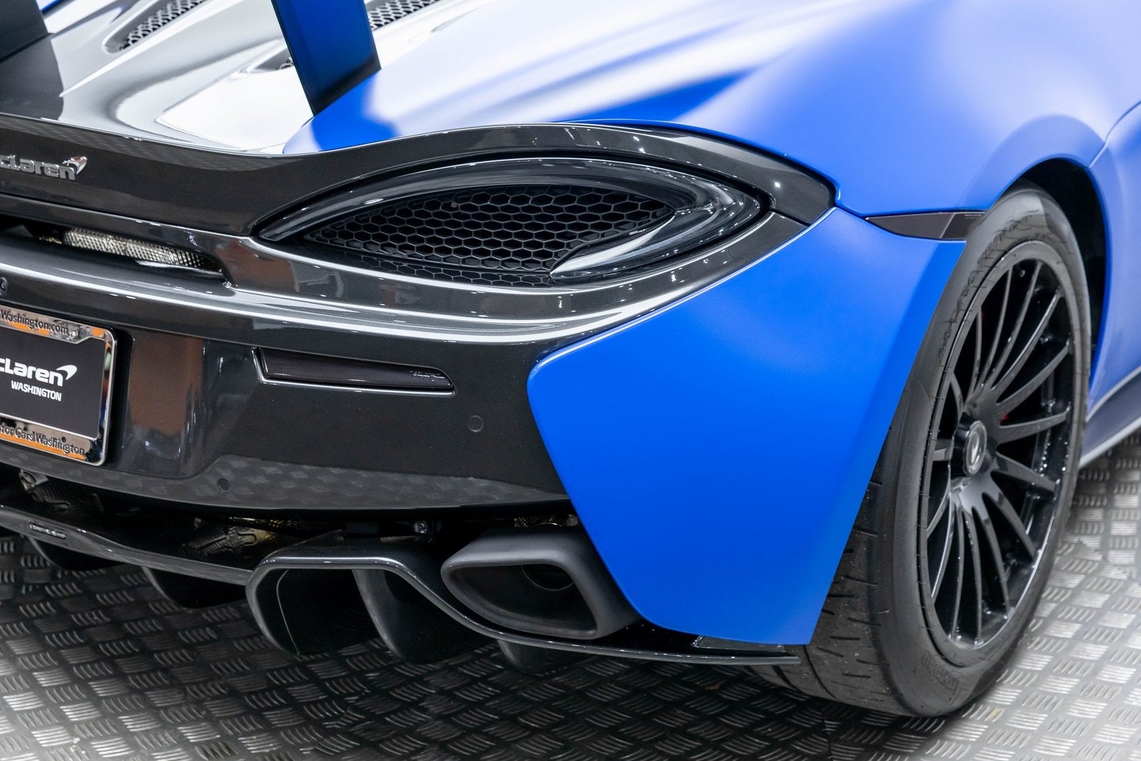 2020 McLaren 620 Base