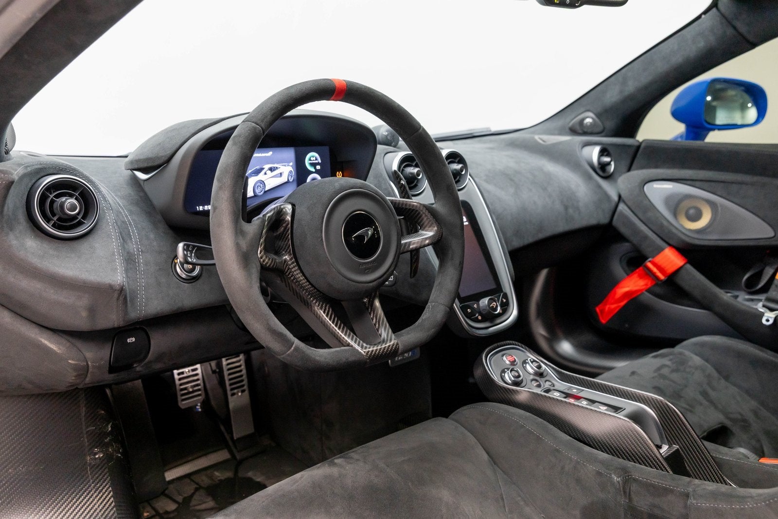 2020 McLaren 620 Base