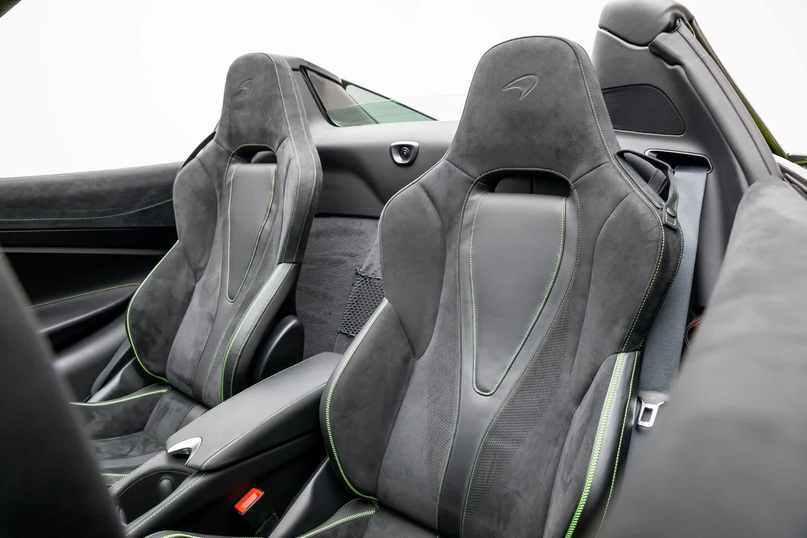 2023 McLaren 720S Spider