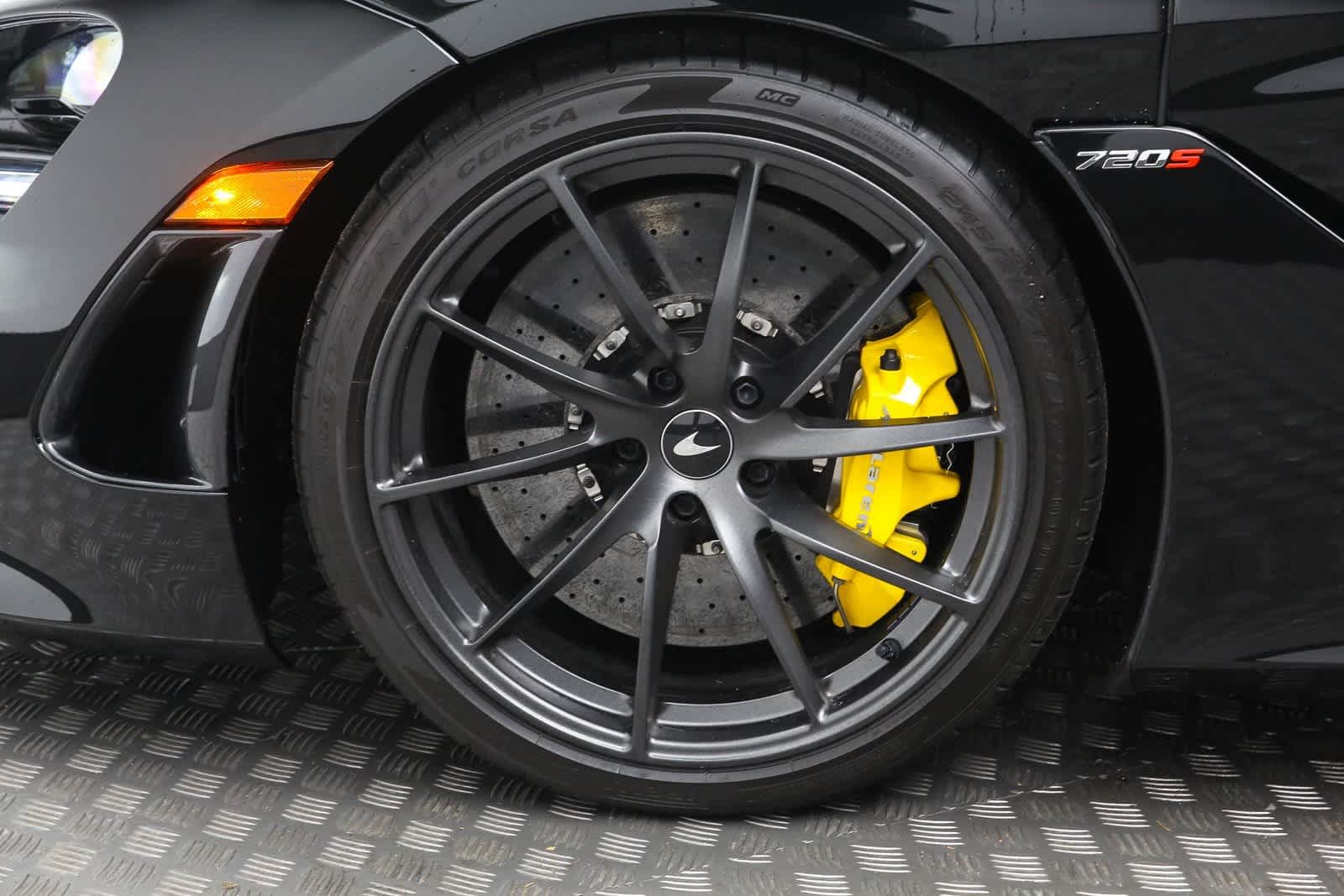 2022 McLaren 720S Spider