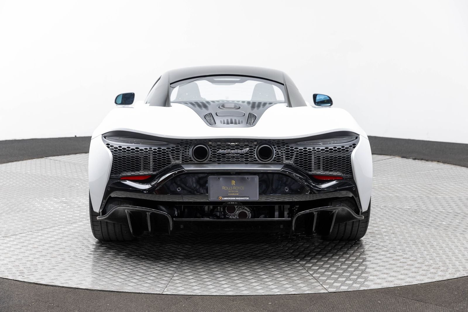 2023 McLaren Artura Coupe