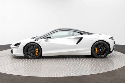 2023 McLaren Artura Coupe