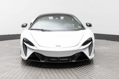 2023 McLaren Artura Coupe