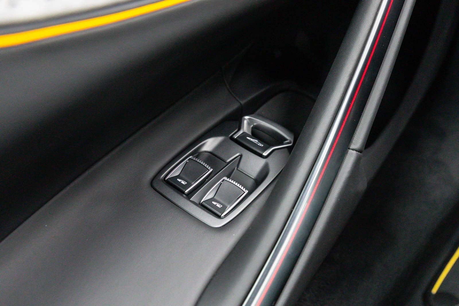 2023 McLaren Artura Coupe