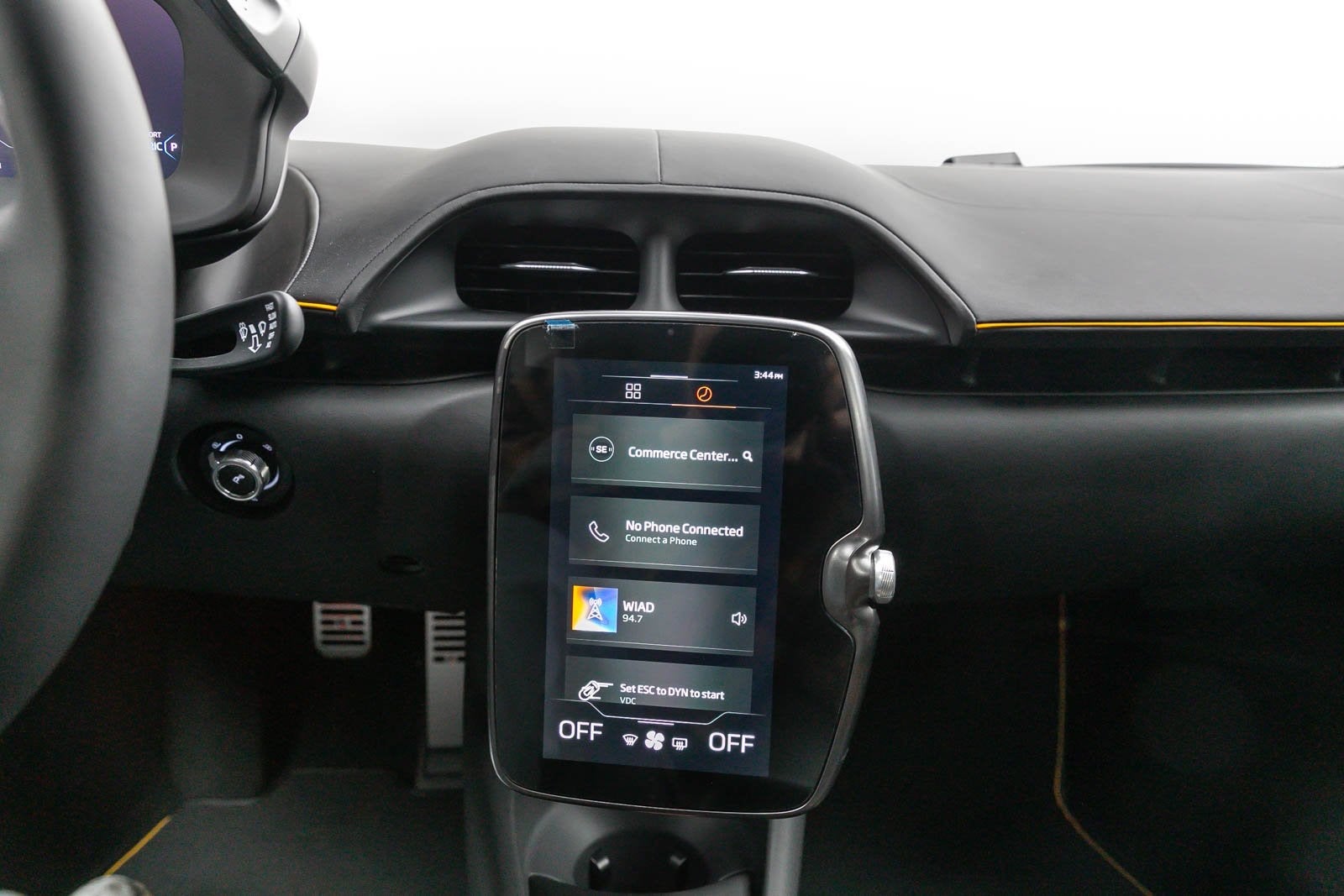 2023 McLaren Artura Coupe