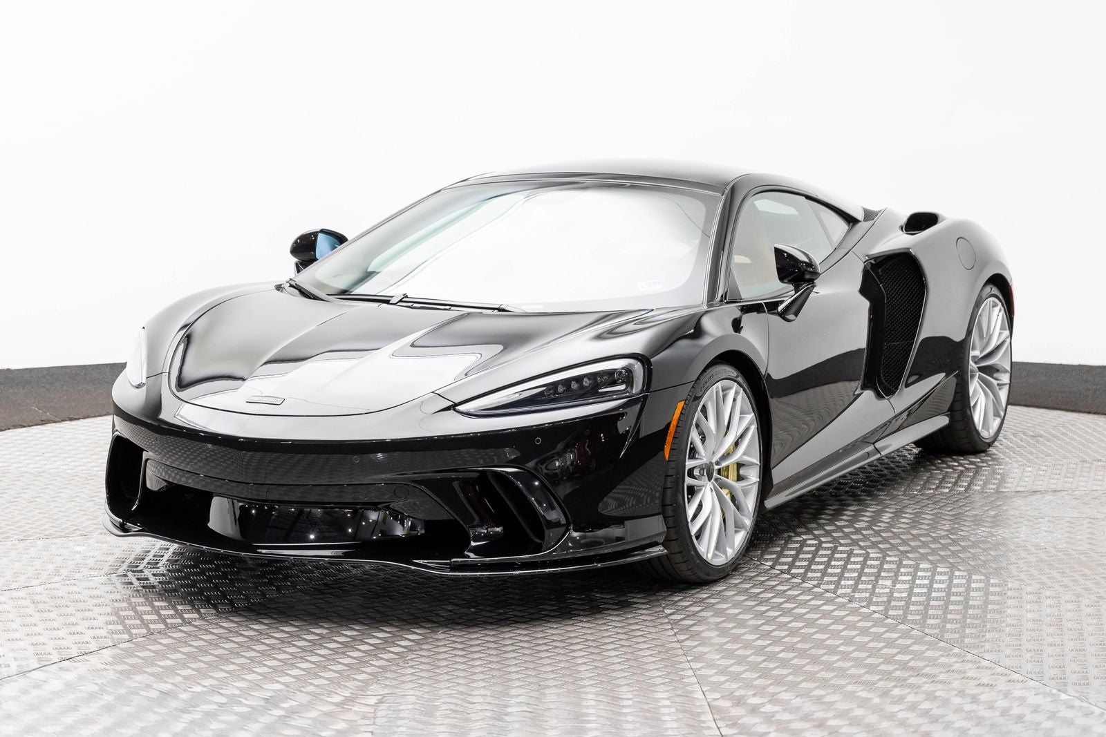 2026 McLaren GTS Coupe