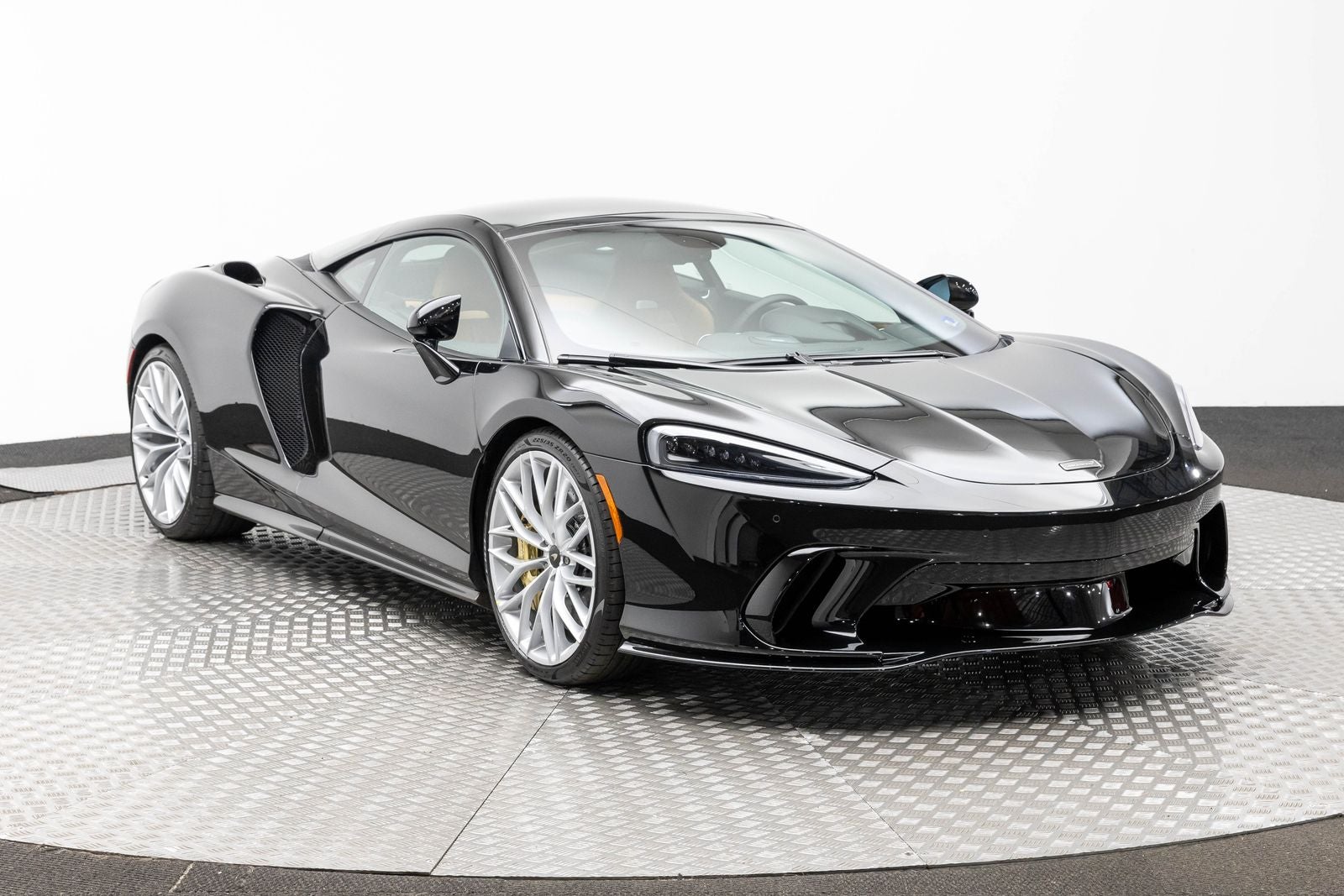 2026 McLaren GTS Coupe