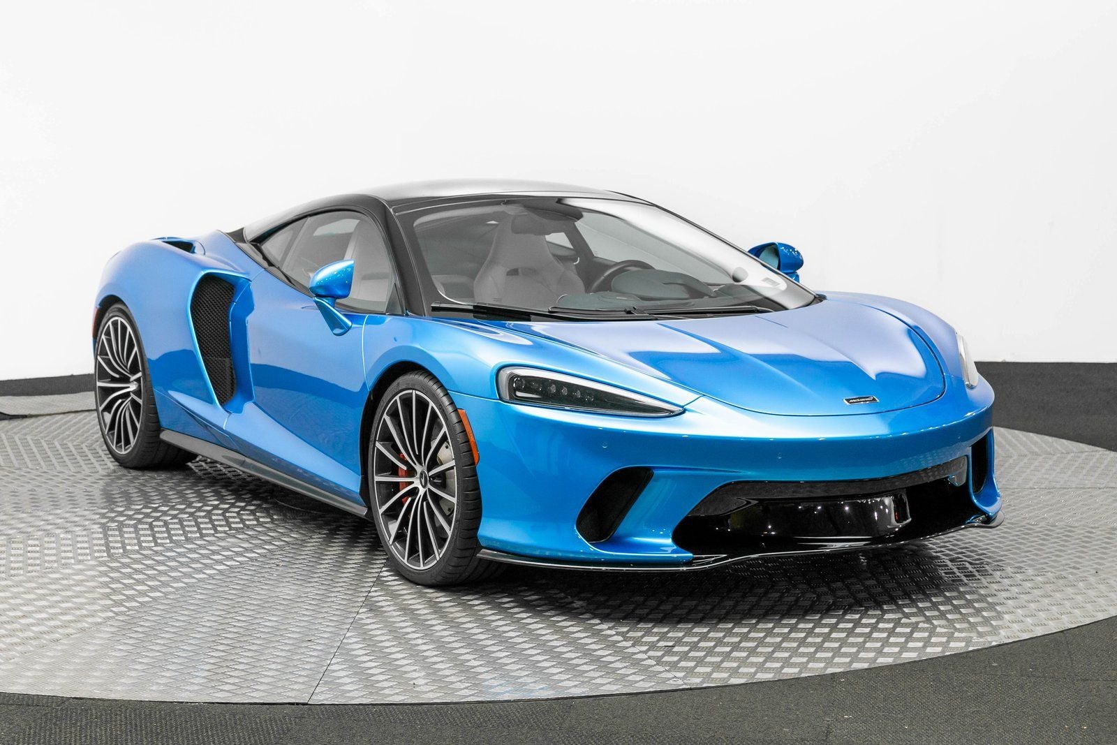 2020 McLaren GT Coupe
