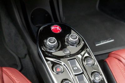 2025 McLaren GTS Coupe