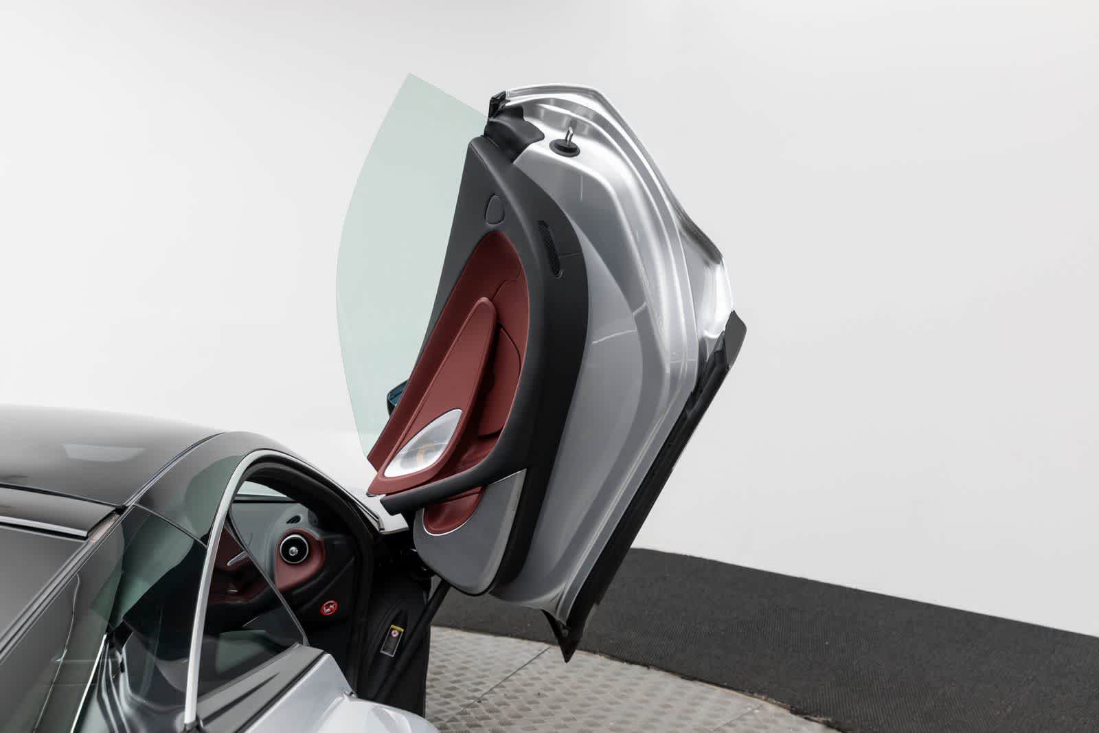 2025 McLaren GTS Coupe