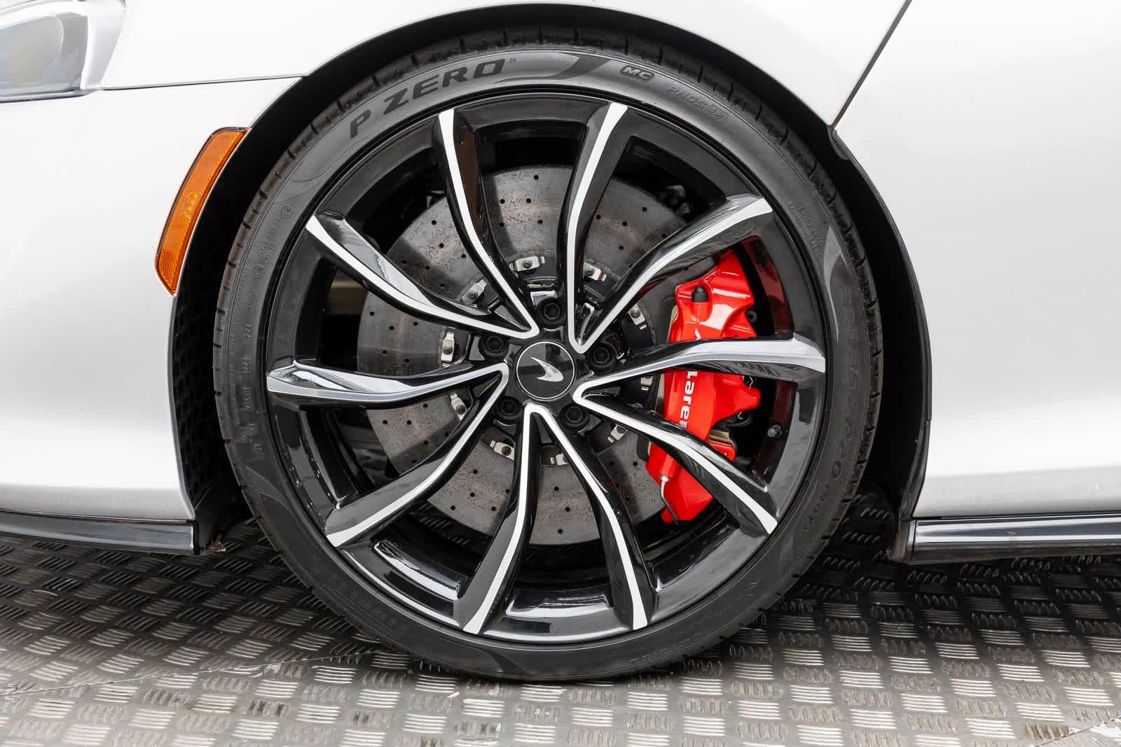 2025 McLaren GTS Coupe