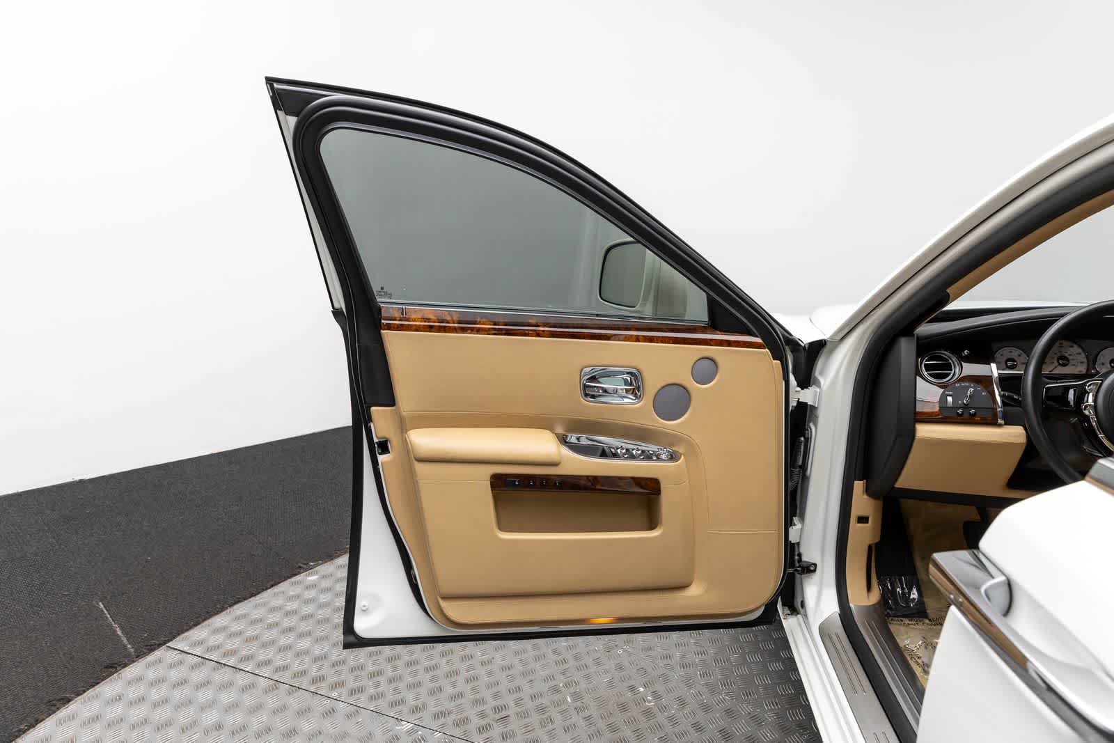 2011 Rolls-Royce Ghost 4dr Sdn