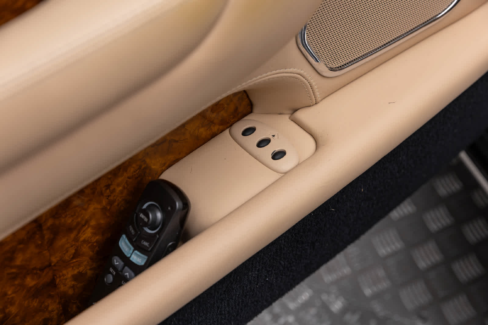 2002 Rolls-Royce Silver Seraph 4dr Sdn